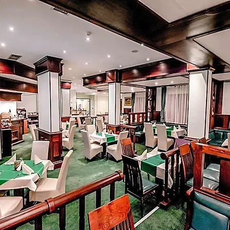 מלון Bellevue 4*