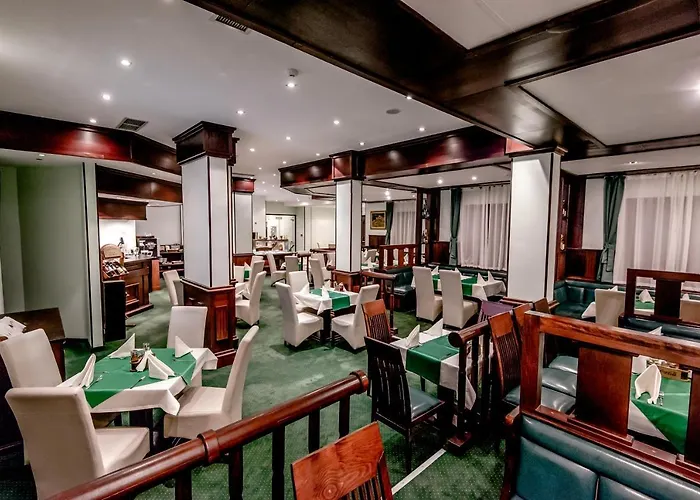 מלון Bellevue פמפורובו